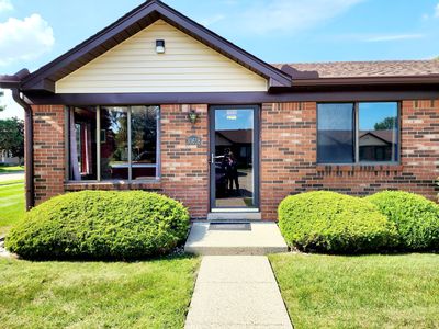30618 Quinkert St, Roseville, MI, 48066