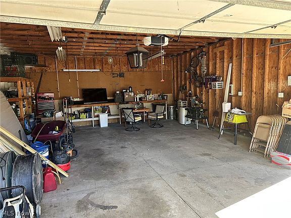 2nd image of 11651 Webster Rd