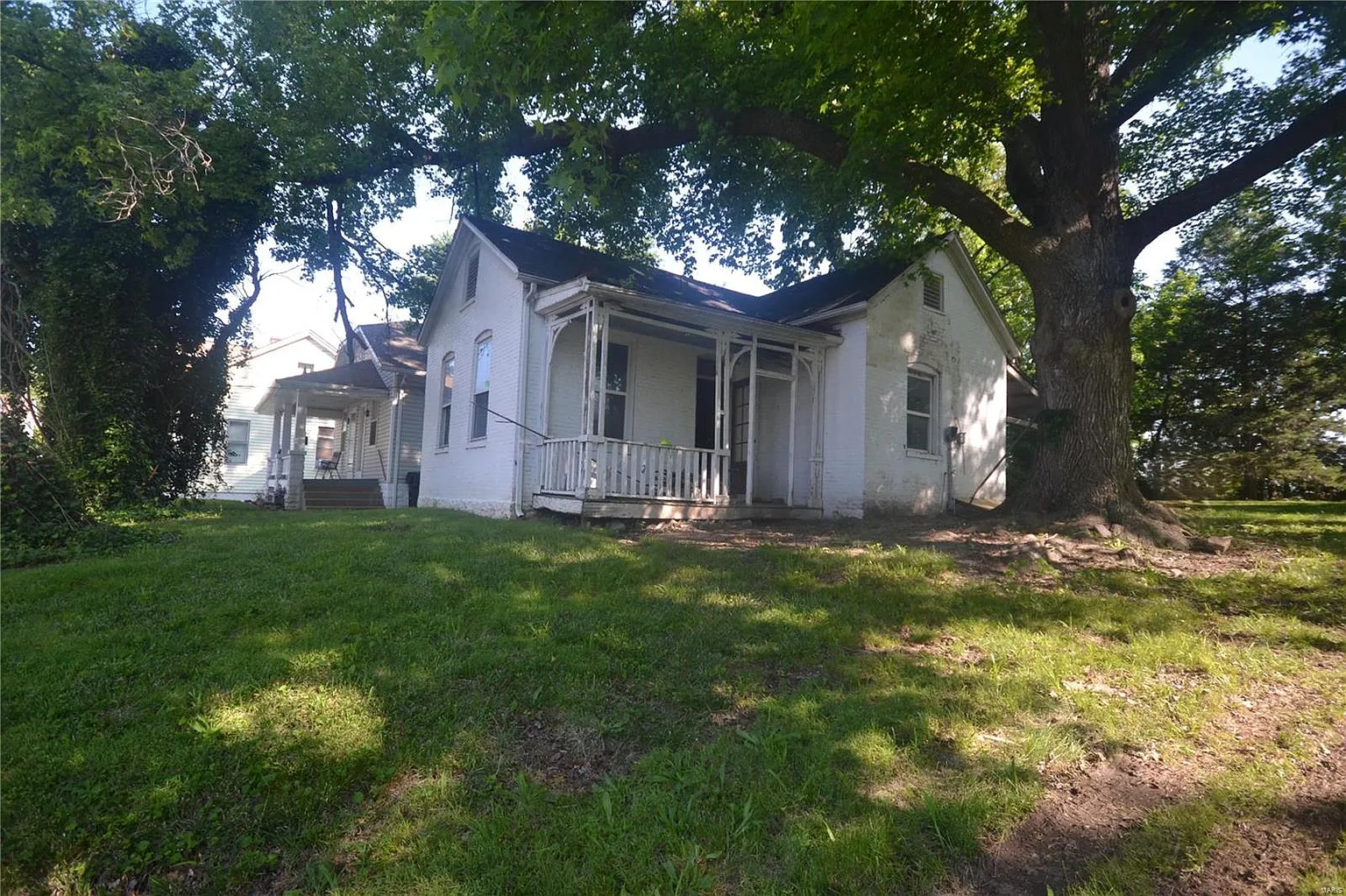 523 W Lincoln St photo 1