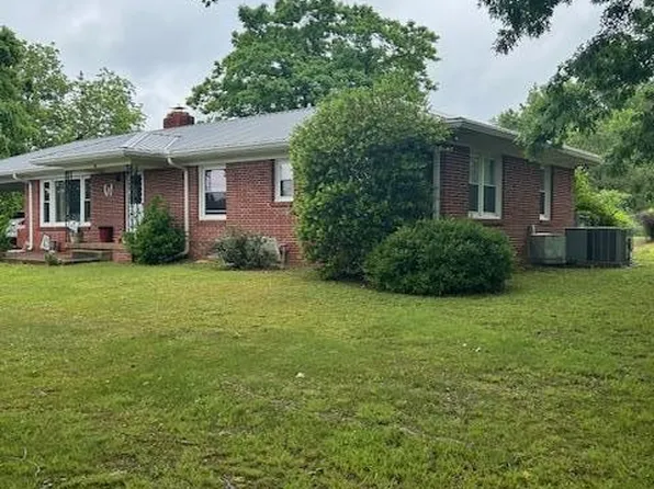 208 Oakdale Rd, Camden, TN 38320