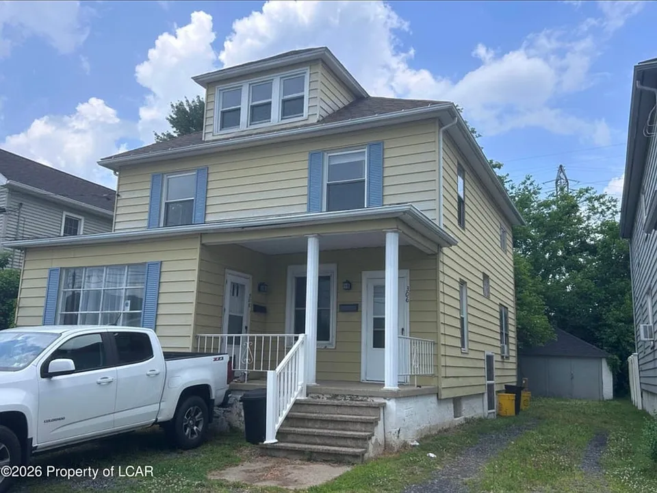 306 Roosevelt St #2