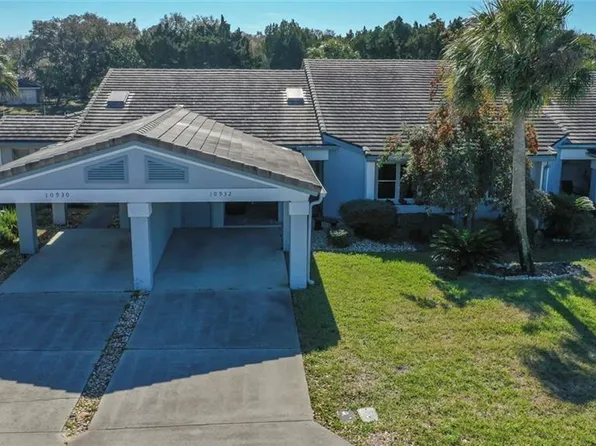 10932 W Cove Harbor Dr, Crystal River, FL 34428