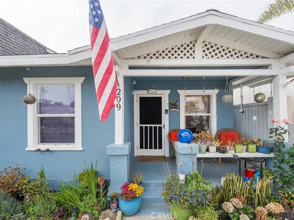 209 Detroit Ave, Huntington Beach, CA 92648