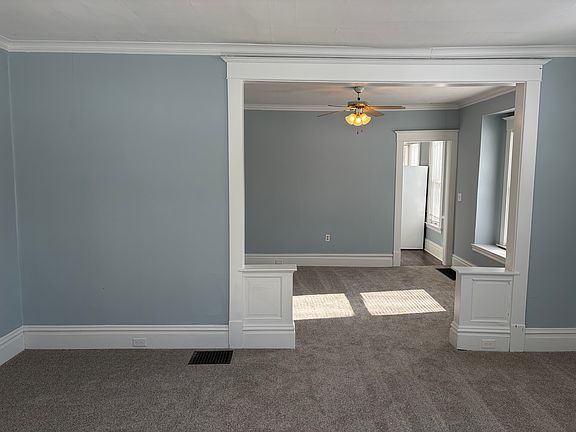 4th image of 128 Luton Ave SE #1