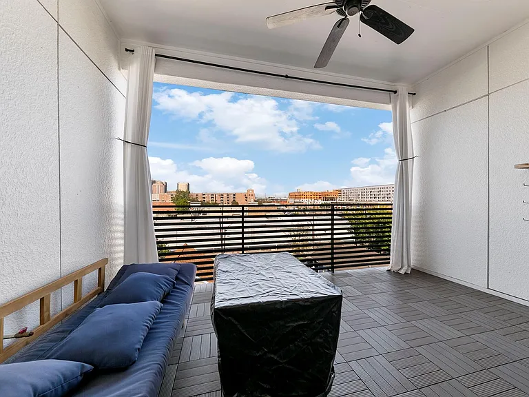 2412 Canal St #J — Photo 15