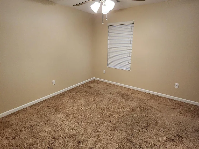 223 Flowing Meadows Dr — Photo 28