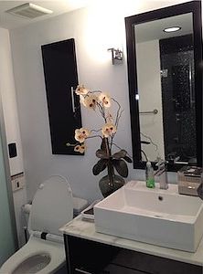 3rd image of 3500 Mystic Pointe Dr APT 3006