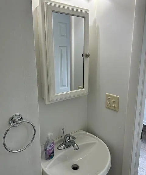 512 S Laurel St — Photo 14
