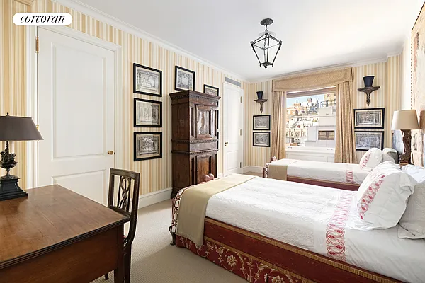 Sold by Corcoran | media 12