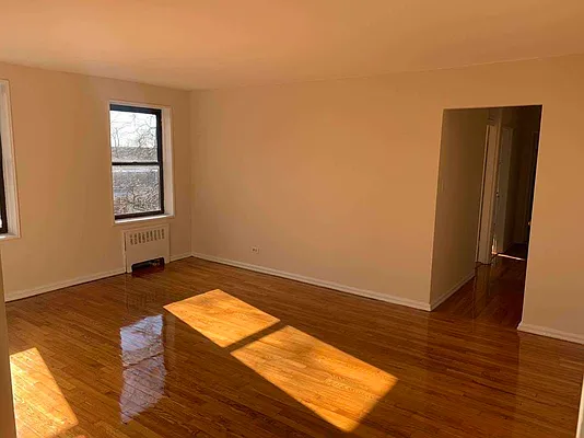 Rented by Contact Realty | media 14