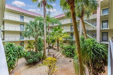 1820 SW 81st Ave #3404