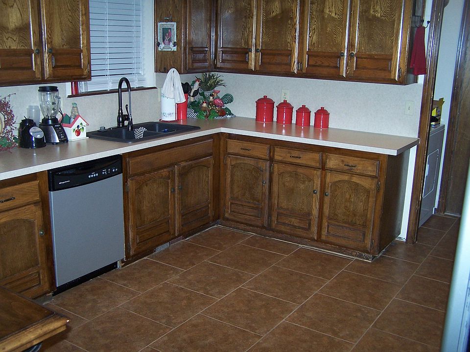 1st image of 1400 Danbury Pl