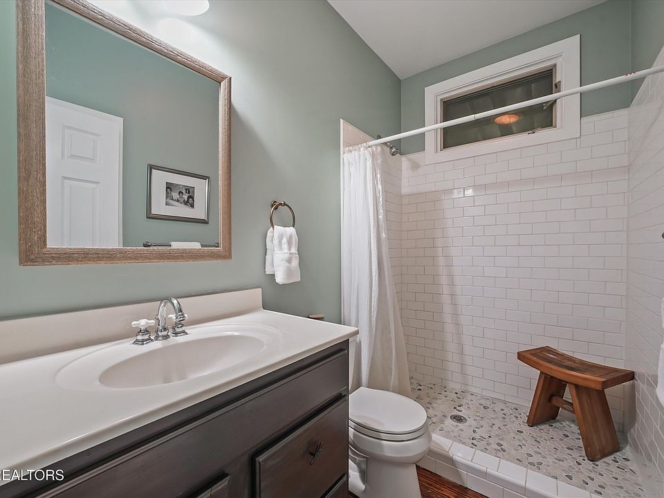 40th image of 2122 Dove Ridge Ln