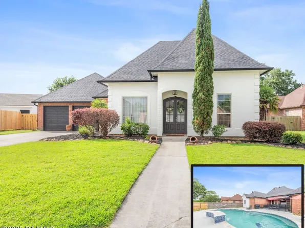 106 Brookhaven Dr, Youngsville, LA 70592