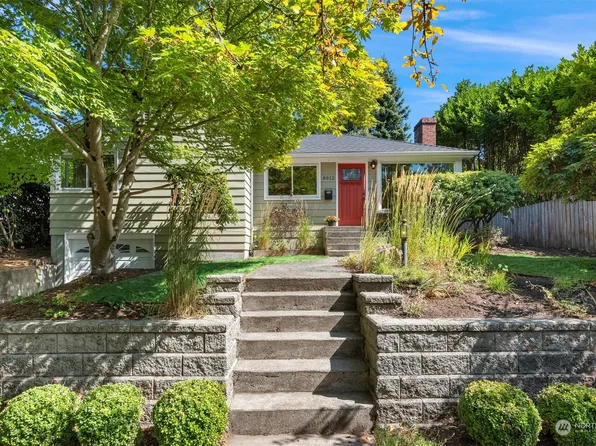 8012 36th Avenue NE, Seattle, WA 98115