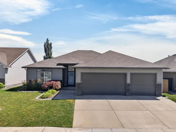 10251 W 17th Pl, Kennewick, WA 99338