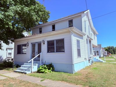 402 N Madison St, Clinton, IL, 61727