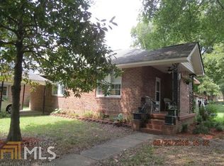 44 Hickory St NE, Rome, GA 30161