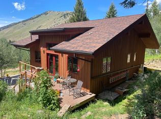6260 S Juniper Ln, Jackson, WY 83001