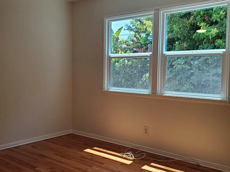 7120 Flight Ave — Photo 12