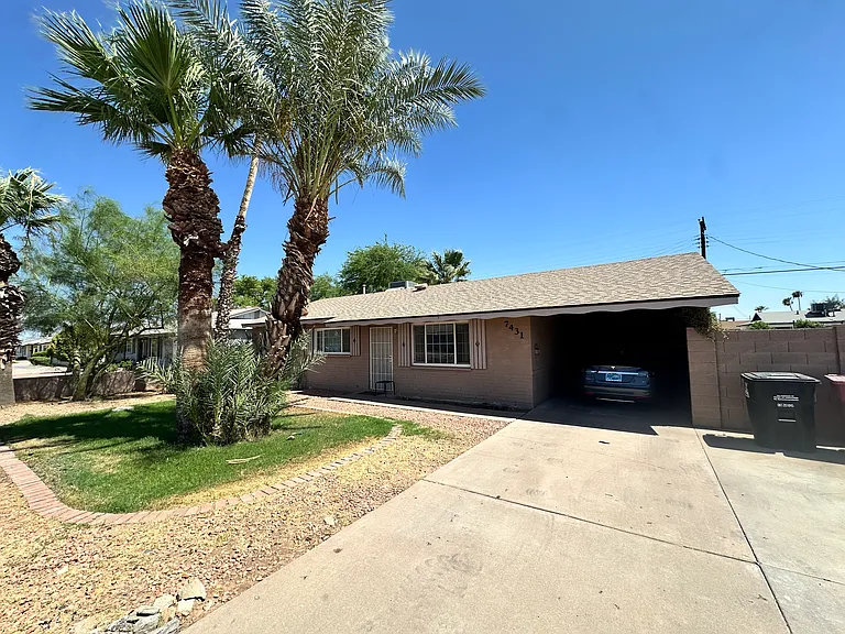 7431 E Roosevelt St — Photo 1