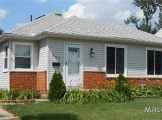 365 E Chesterfield St, Ferndale, MI 48220