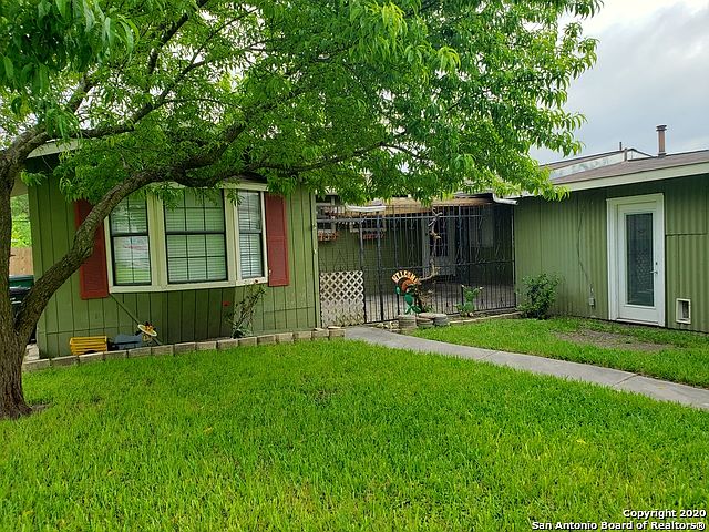 1st image of 218 Bocawood Dr