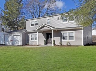 39 Poet Dr, Matawan, NJ 07747
