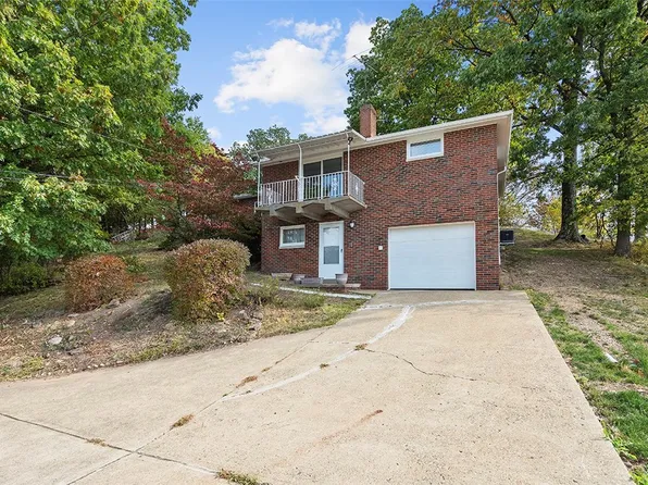 8966 Knoll St, Allison Park, PA 15101