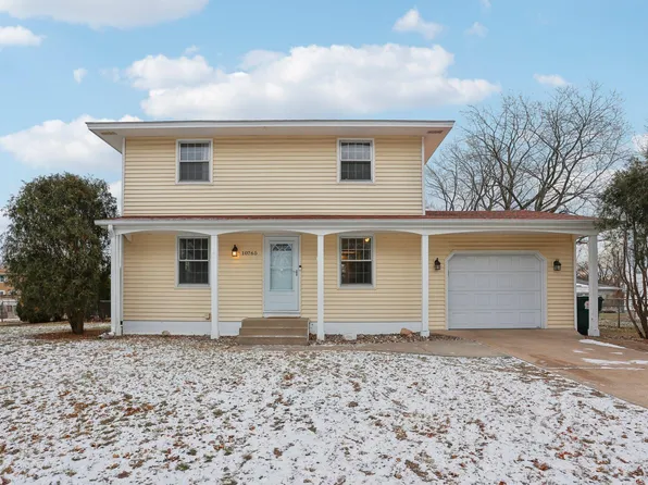 10765 7th St NE, Blaine, MN 55434