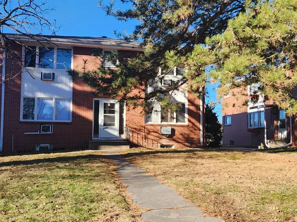2333 S 14th St APT 2, Lincoln, NE 68502