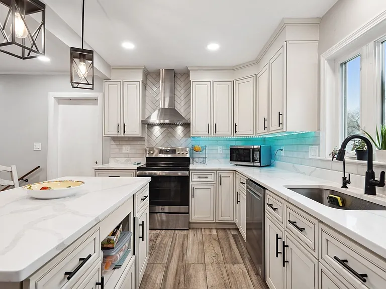 235 Forest St — Photo 12