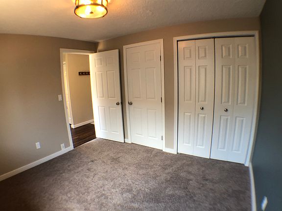 5th image of 1801 SE Quail Cir