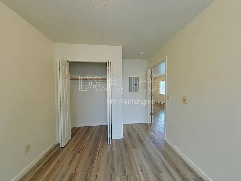 725 SW 13th St #2 — Photo 6