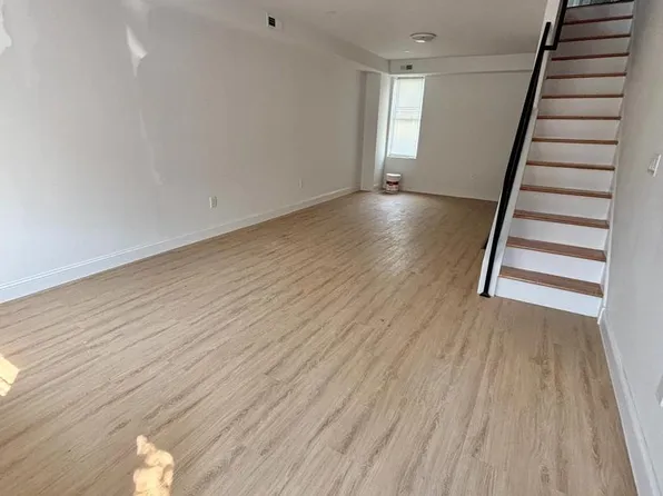 4616 Melrose St, Philadelphia, PA 19137