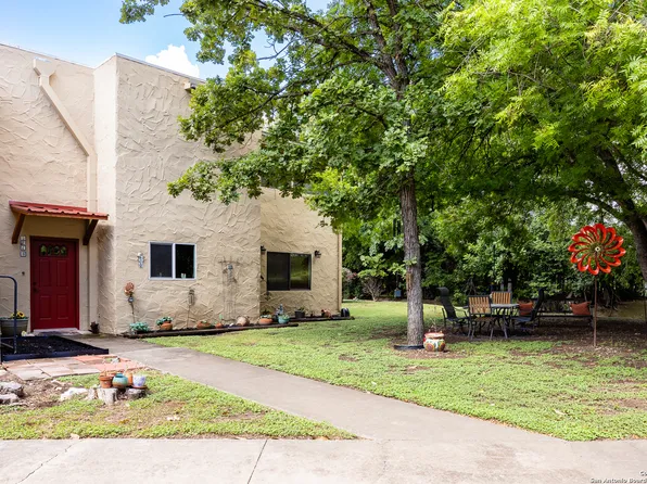 521-B SAND BEND DR #B, Kerrville, TX 78028