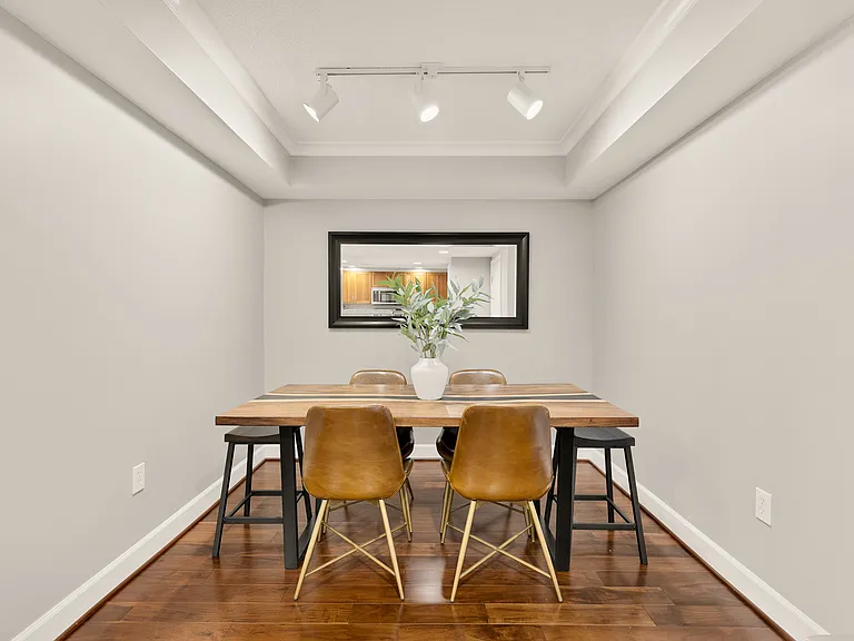 1220 N Fillmore St #810 — Photo 11