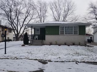 1443 Mississippi Pl, Hobart, IN 46342