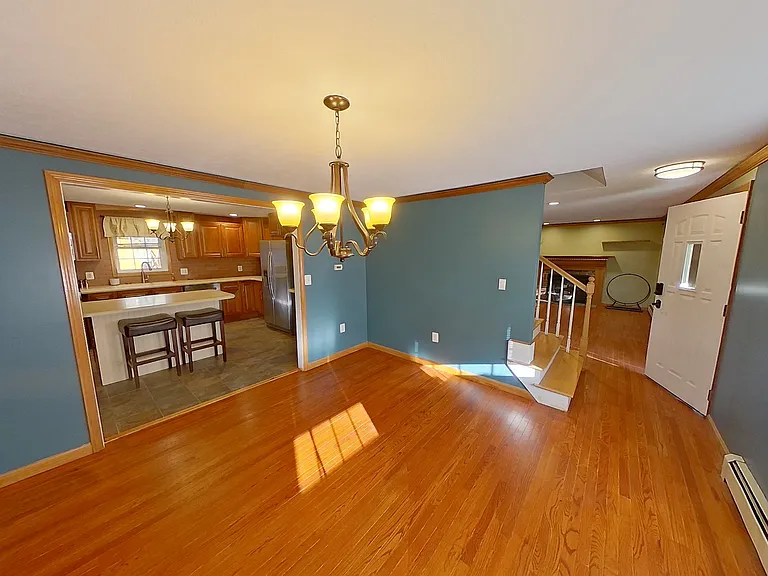 43 Mission Ave — Photo 8