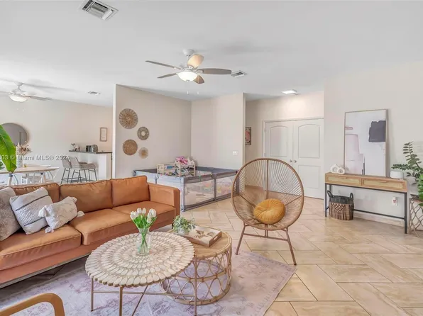 1145 NE 15th Ave, Fort Lauderdale, FL 33304