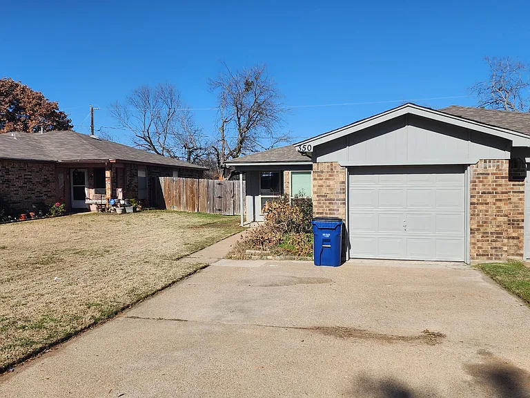 350 Spring Branch Ln — Photo 2