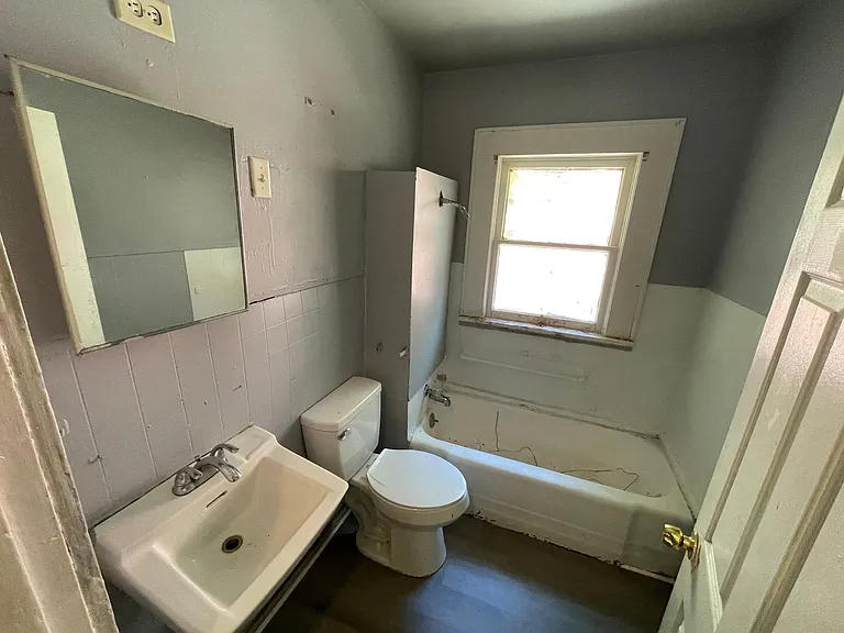 3224 Jackson St — Photo 10