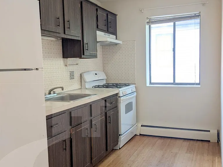 11 Cameron Ave #1 — Photo 9