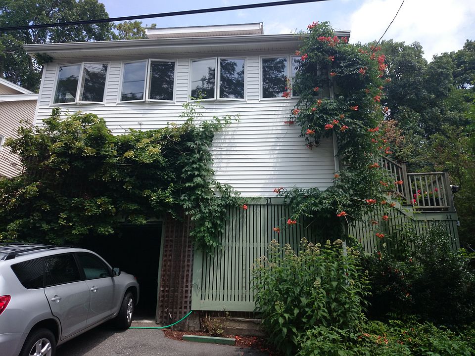2nd image of 11 Brayton Rd