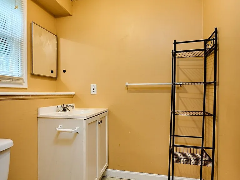 167 Rocky Hill Rd — Photo 17
