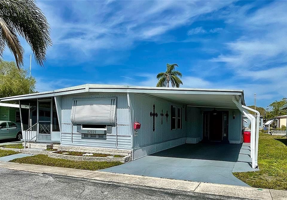 1st image of 82020 4TH AVENUE N #20