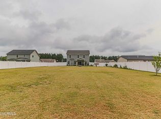 136 Fallingbrook Dr, Kenly, NC 27542