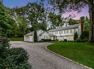 4 Parsons Walk, Darien, CT 06820