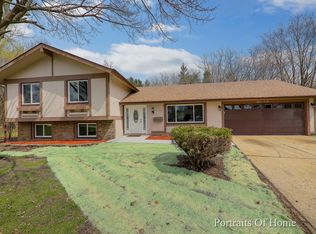 1101 Arlington Ct, Hanover Park, IL 60133
