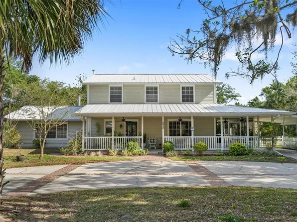 2515 16th Avenue Dr E, Bradenton, FL 34208